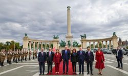 Türkiye-Macaristan dostluğu Budapeşte’de törenle pekişti