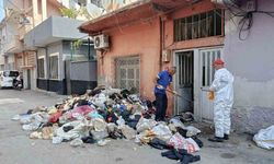 Çöp evden 2 kamyonet atık çıktı