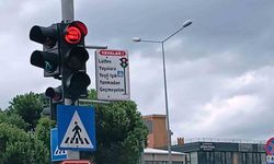 Samsun’un trafik lambaları ‘Özgür Filistin’ diye yanıyor