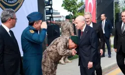 37 İlin Emniyet Müdürü değişti: Bahçeli'nin elini öpen isimin ataması dikkat çekti!