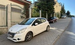 Eskişehir'de kaldırım ihlalleri yayaların çilesi oldu!