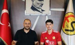 Eren Altıntaş imzayı attı