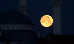 Kanlı Ay geri geliyor... Deprem korkusu hortladı, uzmanlardan kritik uyarı geldi!