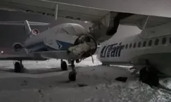 Rusya’da 2 uçak, pistte çarpıştı