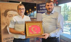 Milletvekili Fatih Dönmez, Memur-Sen Eskişehir Temsilciliğini ziyaret etti