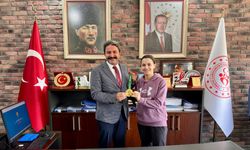 Şampiyon, Hasan Kalın'ı ziyaret etti!