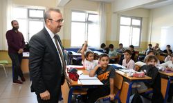 Eskişehir İl Milli Eğitim Müdürü Sinan Aydın öğrencilerle buluştu