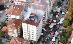 Eskişehir’de yangın sırasında şaşırtan görüntü: Vatandaşlar alışverişi sürdürdü
