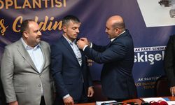 Eskişehir'de CHP'li meclis üyesi AK Parti'ye geçti
