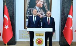 Vali Aksoy’u makamında ziyaret etti