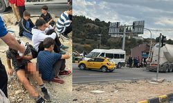 TIR ile minibüs çarpıştı: 9 öğrenci yaralandı