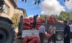 Sivrihisar'da çiftçiler öşürünü teslim etti