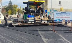 2 günde 2 bin ton sıcak asfalt serildi