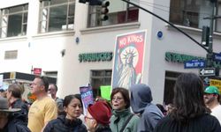 New York’ta "Krallara Hayır" protestosu!