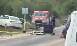 Otomobil ile motosiklet kafa kafaya çarpıştı: 1 ölü, 1 yaralı