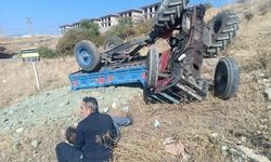 Tokat’ta traktör devrildi: 2 yaralı