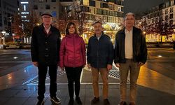 İlçe Başkanı Vural'dan ilginç yorum: “Lahanayla değil, şehircilik dersiyle dönsünler”