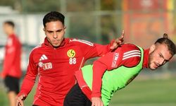 Es-Es lideri gözüne kestirdi