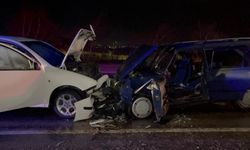 Eskişehir-Afyonkarahisar Yolunda feci kaza: 3’ü çocuk 9 yaralı