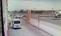 Eskişehir'de korkunç kaza! Güvenlik kamerasına anbean yansıdı...