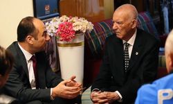 Eskişehir’de 93 yaşındaki öğretmene anlamlı ziyaret!