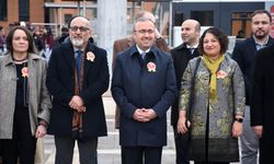 Eskişehir'de 24 Kasım Öğretmenler Günü'nde anlamlı tören