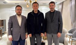 Milletvekili Hatipoğlu, yeni ilçe başkanları ile buluştu