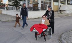 Mnik Zeynep okuluna asansör istiyor: Bu sesi duyun...