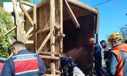 Ahşap yapı çöktü: 1 ölü, 2 yaralı