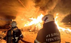 Alevli gece: Geri dönüşüm tesisi alev alev yandı
