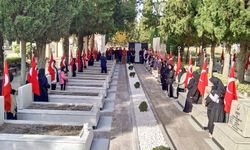 Denizli’de şehit öğretmenler dualarla yanıldı