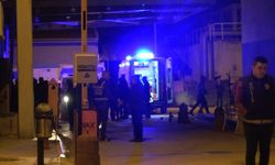 Otomobil belediye kamyona çarptı: 1’i bebek 3 yaralı