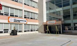 Uçurumun kenarındaki okulda eğitim yeniden başladı