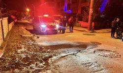 Yeni asfaltlanan bölümde göçük oluştu