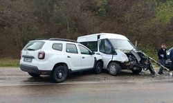 Zincirleme kaza: 1'i çocuk 9 yaralı