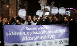 Şiddetin karşısında sevginin yanındayız...