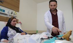 Bacakları amputasyondan 2,5 saatlik operasyonla kurtarıldı