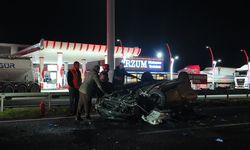 Korkunç kaza: 1 Ölü 4 yaralı var!