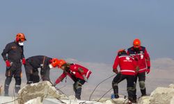 5.6 büyüklüğünde deprem tatbikatı gerçeği aratmadı