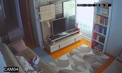 Balıkesir’de deprem anı kamerada