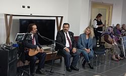 Yaşlı çınarlara moral veren etkinlik