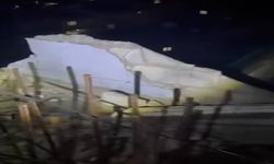 7 katlı apartmana yıldırım düştü