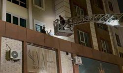 Bir garip olay: 3’üncü kattan çarşafla indiler: 2 gözaltı