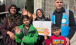 Nebi Hatipoğlu’ndan yeni doğan bebeklere destek