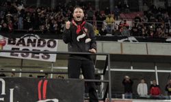 Nefer'den sağduyu çağrısı