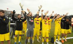 Zirveyle fark 8 puanda kaldı!