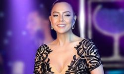 Ebru Gündeş’ten olay poz!