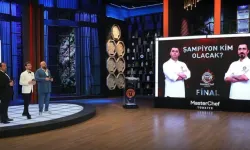 MasterChef Türkiye’de büyük final! Şampiyon kupayı kaldırdı