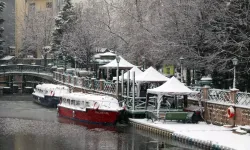 Eskişehir güne beyaz uyandı: Yılın ilk karı şehri sardı