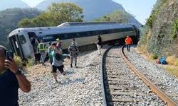 Meksika'da tren kazası: 13 ölü, 98 yaralı